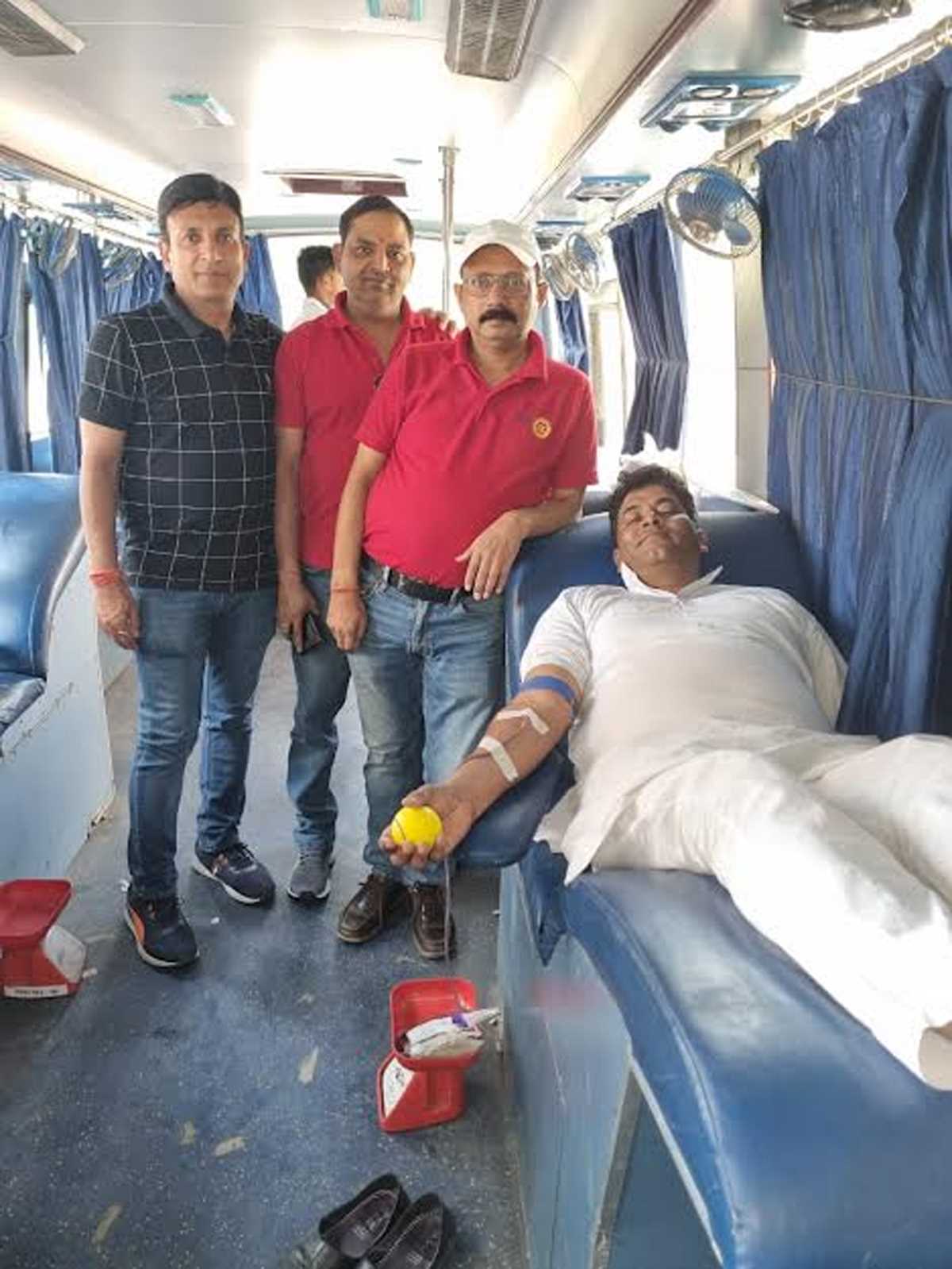 रोटरी क्लब ग्रीन ने रक्तदान शिविर का किया आयोजन